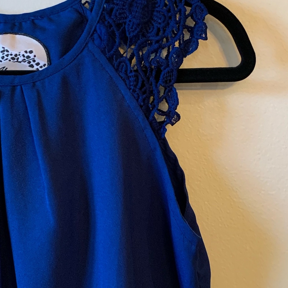 Almatrichi Blue Crochet Blouse - Picture 3 of 7